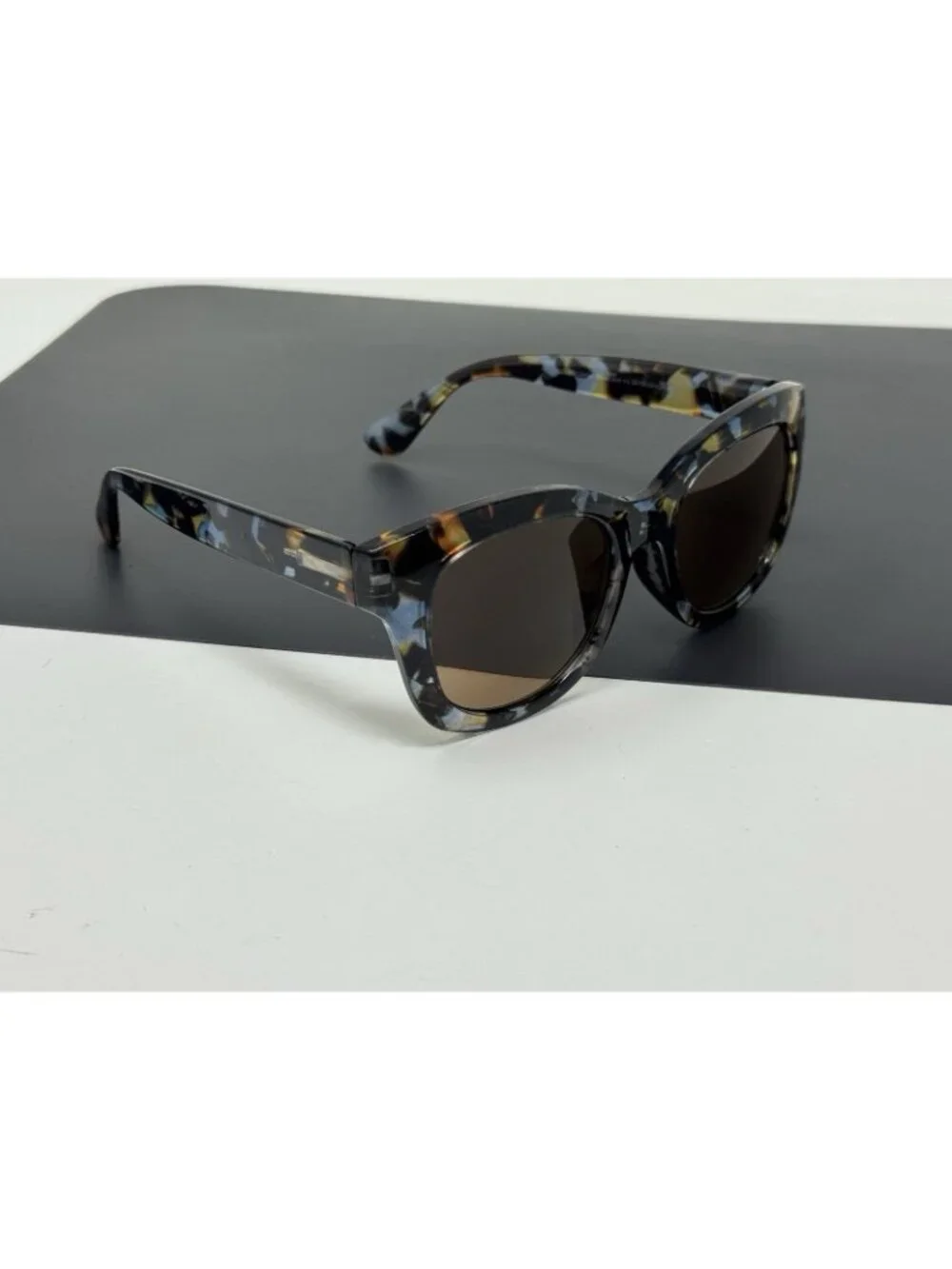 Peepers Center Stage Oversized Reading Sunglasses Blue Quartz +1.50